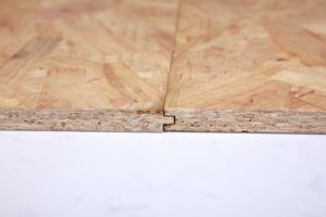 Tablero <span class=keywords><strong>OSB</strong></span> <span class=keywords><strong>de</strong></span> 3 Paneles con Acabado Ranurado, 18 mm, Ajuste Hermético, Impermeable, Ecológico, para Construcción Básica, División Interior/<span class=keywords><strong>Techo</strong></span> - Product Image 3