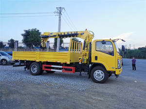 Grúa de 5 toneladas <span class=keywords><strong>para</strong></span> perforación de poste de telémetro, 4x2, diésel, LHD, nueva, montada en camión japonés - Product Image 2