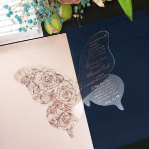 <span class=keywords><strong>Carte</strong></span> <span class=keywords><strong>de</strong></span> <span class=keywords><strong>remerciement</strong></span> en acrylique or Txt papillon Thanksgiving <span class=keywords><strong>naissance</strong></span> <span class=keywords><strong>de</strong></span> bébé cartes <span class=keywords><strong>de</strong></span> <span class=keywords><strong>remerciement</strong></span> pour les affaires Invitations <span class=keywords><strong>de</strong></span> mariage personnalisées - Product Image 3