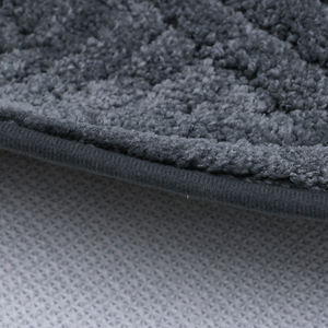 Tappetino da Bagno Grigio Semplice con Bordo in Tessuto Non Tessuto, Design Pratico, Assorbente e Antiscivolo - Product Image 4