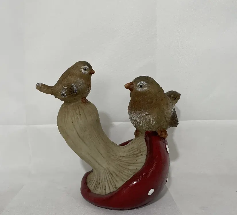 De Kleine Vogel Op De Rode Paddenstoel Anime Hars Ambachten Hars Ambachten Figura. Kristallen Zak Hars Ambachten Voor Indoor Home Decor