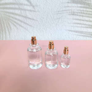 Nouveau populaire cosmétique de luxe 10ml 30ml 50ml <span class=keywords><strong>100ml</strong></span> rond en verre transparent bouteille de <span class=keywords><strong>parfum</strong></span> haut de gamme personnalisé avec pompe de pulvérisation couvercle sphérique - Product Image 5