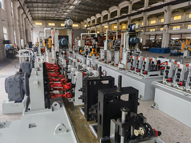 Steel Pipe Making Machine for High-Speed Industrial Use with Automatic Welding Precision Forming