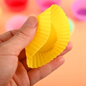 Taza redonda resistente a altas temperaturas para magdalenas, molde para pasteles, grado alimenticio, tazas de postre para hornear pudín DIY hechas de silicona - Product Image 5