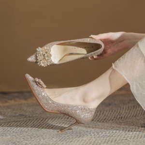 Winter French Pointed Rhinestone High Heeled Shoes Stiletto <b>Heel</b> Genuine Leather Upper Evergreen Sexy Phoenix Style - Product Image 5