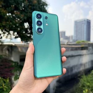 Smartphone Camon 50 Pro 4G con pantalla ultra curva, cámara de 50MP, cámara frontal de 32MP, 8GB de RAM, 256GB de almacenamiento, batería de 6150mAh y pantalla envolvente. - Product Image 2