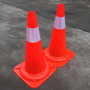 PVC réfléchissant blanc de 50 cm/20 pouces, matériau flexible en PVC rouge pour la sécurité routière - Product Image 5