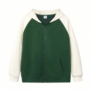 เสื้อฮู้ดดี้แบบกำหนดเองได้ พื้นหลังสีเขียว ผ้าฝ้าย 60% โพลีเอสเตอร์ 40% พิมพ์ลายพัฟ แบรนด์เสื้อถักนิตติ้งสำหรับผู้ชาย เสื้อฮู้ดดี้แบบสั่งตัดเย็บสำหรับโรงเรียน - Product Image 1