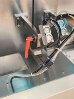 Scie de découpe automatique CNC YBKE contrôlée par PLC 4000W 220V pour connecteurs d'angle en aluminium, machine de fabrication de portes/fenêtres 1