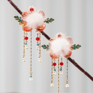 Soldes : Pinces à cheveux pour enfants, accessoires capillaires style antique, pinces latérales, pinces à pompons en vison, nouveautés pour enfants - Product Image 1