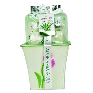 Wholesale Private Label Vegan Organic Aloe Vera Vc Natural Whitening Bath Gel And Body Lotion With Accessories Custom Packing