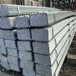 Prix compétitifs Cornière en acier galvanisé 2x2 Acier au carbone Barre d'angle à fente 2x2 Tailles de profilés Angles pour bâtiment en métal - Product Image 2