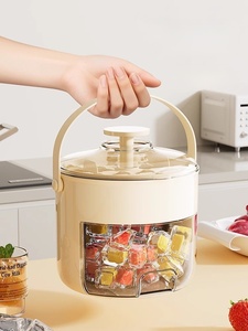 Công suất lớn Báo Chí khay đá thực phẩm hộ gia đình cấp tủ lạnh đông lạnh bóng đá nhân tạo PP cup Shape-<span class=keywords><strong>Ice</strong></span> <span class=keywords><strong>Cube</strong></span> khuôn lưu trữ hộp - Product Image 4