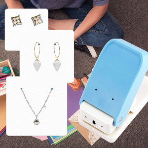 Machine à Embosser les Cartes Outils Manuels DIY en Gros d'Usine, Emosseuse Poinçonneuse à Bijoux pour Perforer les Trous de Boucles d'Oreilles et Colliers - Product Image 2