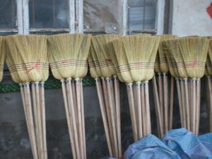 Chổi Lúa Miến Chất Lượng Cao Có Tay Cầm Bằng Gỗ/Nhựa/Chổi Kê - Product Image 2