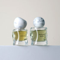 Atomiseur de parfum en verre transparent de haute qualité, bouchon en marbre blanc, pulvérisateur argenté, 30 ml, 50 ml, emballage cosmétique, flacon de parfum