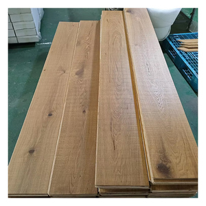 Plancher en bois d'ingénierie de 260 mm de large, chêne blanc français, couleur fumée et marquage de scie à ruban, pour intérieur - Product Image 1