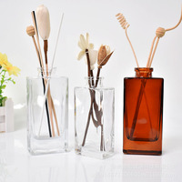 Bouteille en verre diffuseur de haute qualité 150 ml transparente carrée pour huile essentielle d'aromathérapie avec impression d'écran et logo personnalisé