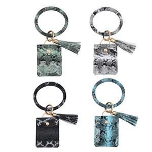 <span class=keywords><strong>Amazon</strong></span> <span class=keywords><strong>de</strong></span> 2021 explosivos muñeca anillo <span class=keywords><strong>de</strong></span> cuero <span class=keywords><strong>de</strong></span> la PU caso clave cadena monedero pulsera llaveros - Product Image 5