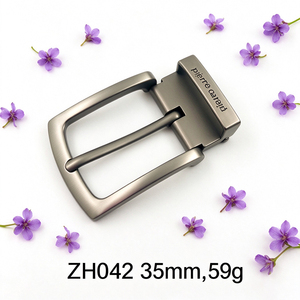 Boucle à ardillon large et incurvée en alliage de zinc robuste de 35 mm avec clip, accessoires de ceinture pour ceinture en cuir pour homme, idéale pour les activités de plein air et les affaires. - Product Image 4