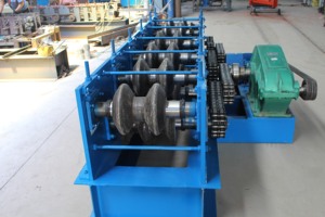 5 produsen kualitas tinggi otomatis dua gelombang pembatas jalan raya memperbaiki mesin pembentuk gulungan dingin - Product Image 3