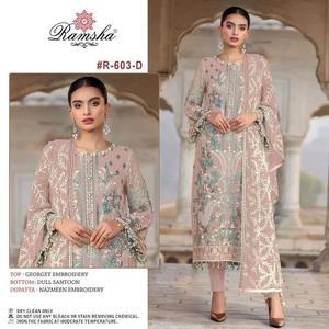 Traje Pakistaní de Último Diseño en Georgette y Santoon para Festividades, Salwar Kameez de la India - Product Image 4