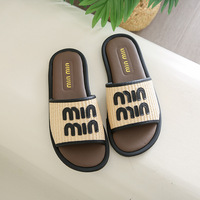 Chaussures de créateurs de luxe de marques célèbres, pantoufles personnalisées pour femmes et dames, sandales de plage à plateforme GG
