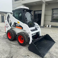 Chargeuse compacte sur pneus de 49,6 CV avec levage radial, haute maniabilité, Bobcat S18, mini-chargeuse d'occasion