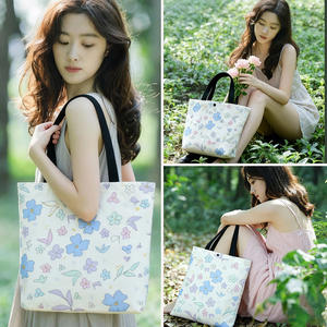 Bolsa de Regalo Reutilizable de Tela No Tejida con Diseño de Dibujos Animados, Impresión de Logotipo Personalizado para Tiendas de Ropa, Bolsa de Compras Ecológica - Product Image 1