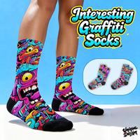 Chaussettes de dessin animé pour hommes en gros, style graffiti urbain, graffiti abstrait, impression numérique 360, cadeau de vacances, faible MOQ