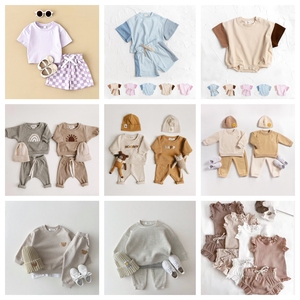 Tutina Unisex a Maniche Lunghe per Neonati, Body in Cotone con Pizzo e Volant, Pigiama Stampato per Bambini e Bambine - Product Image 4