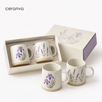Tasse à café en céramique à motifs floraux botaniques, base imitation bois, personnalisable ODM, compatible micro-ondes, pour la maison, le bureau ou comme cadeau, vente en gros