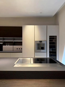 Gabinetes de Cocina de Madera Sólida Minimalistas de Lujo de Alta Gama, Estilo Moderno Personalizado, con Isla para Salas de Estar - Product Image 2