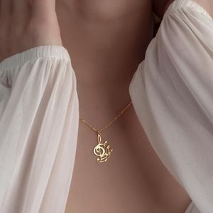 Collar de clave de sol con notas Collar de notación <span class=keywords><strong>musical</strong></span> chapado <span class=keywords><strong>en</strong></span> oro de 18K Regalo para músicos - Product Image 5