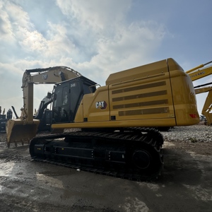 Excavadora Usada CAT 349 GC de 49 Toneladas Sin DEF para Carga en Grandes Canteras y Minas a Cielo Abierto - Product Image 1