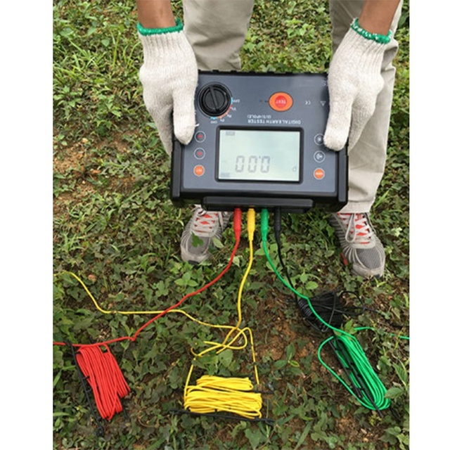 Handheld Portable Earth Resistance Soil Resistivity Tester 2-3-4 Wire test Ground Resistance Meter