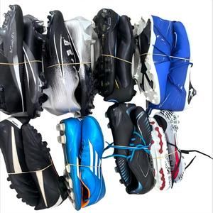 Оптовая продажа, фирменные использованные футбольные бутсы, оригинальные футбольные бутсы в тюках, подержанные футбольные бутсы для мужчин - Product Image 1