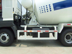 Camion de transport électrique 8x4 à 12 roues, déchargement rapide et fluide, 9 mètres cubes, pour chantiers de construction urbains, périurbains et de moyenne envergure - Product Image 4