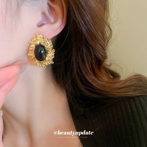 Boucles d'oreilles rétro en diamant pour femmes, aiguille en argent, feuille d'or, grand modèle, ovale noir en alliage, pour les fêtes, les mariages, cadeau - Product Image 5