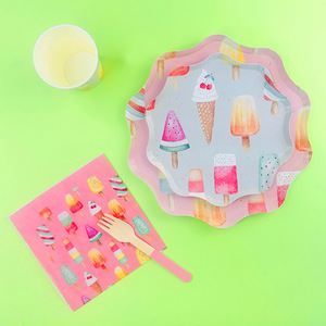 Ensemble de vaisselle jetable DAMAI Ice Cream Premium pour fêtes d'enfants, anniversaires, fêtes d'été, assiettes, gobelets et serviettes en papier - Product Image 3