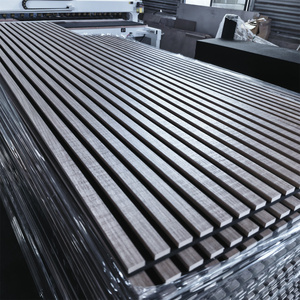 Pannello Acustico Decorativo in <span class=keywords><strong>Legno</strong></span> a Doghe, Pannello Acustico Professionale in Impiallacciatura di <span class=keywords><strong>Legno</strong></span> Lineare per <span class=keywords><strong>Rivestimento</strong></span> di Soffitti e Pareti di Ristoranti - Product Image 1