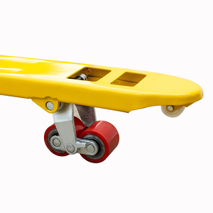 Ruedas de repuesto de <span class=keywords><strong>2500</strong></span> <span class=keywords><strong>Kg</strong></span> Diseño de mango ergonómico manual Transpaleta manual de 3 toneladas - Product Image 5