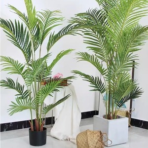 Palma Areca Artificiale in Plastica, Stile Rustico Naturale Realistico, Pianta Decorativa da Interno a Piantana - Product Image 1