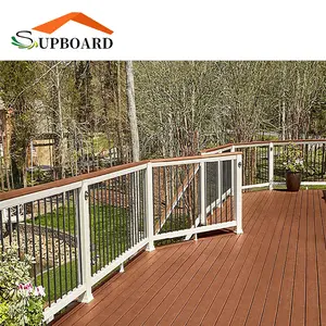 I pannelli di Decking compositi del WPC della coestrusione all'aperto di 150x25mm stampano la pavimentazione antisettica