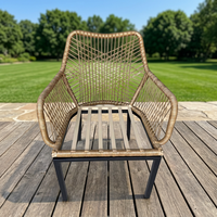 Chaise de jardin contemporaine en rotin tressé, cadre en acier, portable, durable, résistante aux intempéries, pour patio extérieur, cour et salon – Meilleure vente