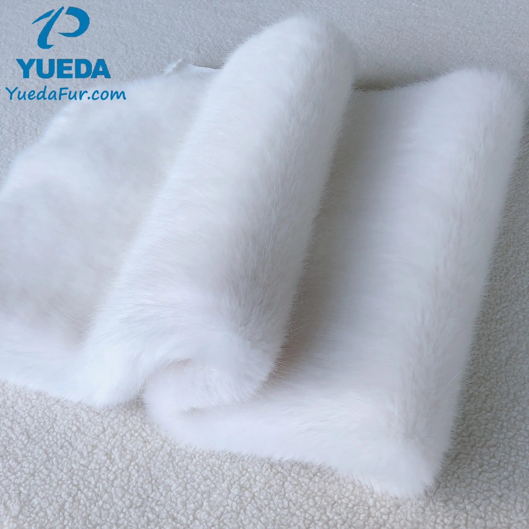 YUEDAファーファクトリーWHITE FAUX FOX FUR OFF WHITE FAKE FOX FUR LUXURY FOX FUR FABRIC