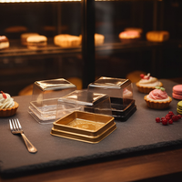 Boîtes à gâteaux mini carrées en plastique transparent noir et or avec couvercle transparent pour pâtisserie, desserts, emballages jetables