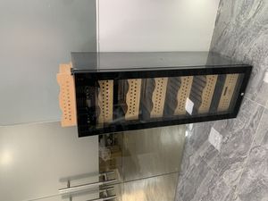 Cave à vin et humidificateurs Réfrigérateur 1000 en bois de cèdre Grande cave à cigares doublée avec tiroirs - Product Image 2