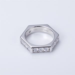 แหวนเพชรทรงกลมเงินแท้ 925 รุ่น MSR-1427 จาก Messi Jewelry - Product Image 1