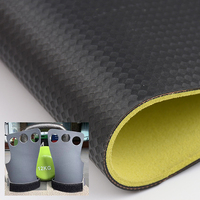Rutsch feste 2 mm karierte Gymnastik stoffe Faux Synthetic PU Mikro faser Carbon Textur Leder für Car Sportswear Schutz ausrüstung